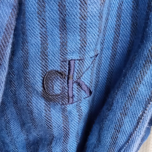 💲🤩2 For 10 Calvin Klein Small,Medium Bathrobe - Picture 5 of 9